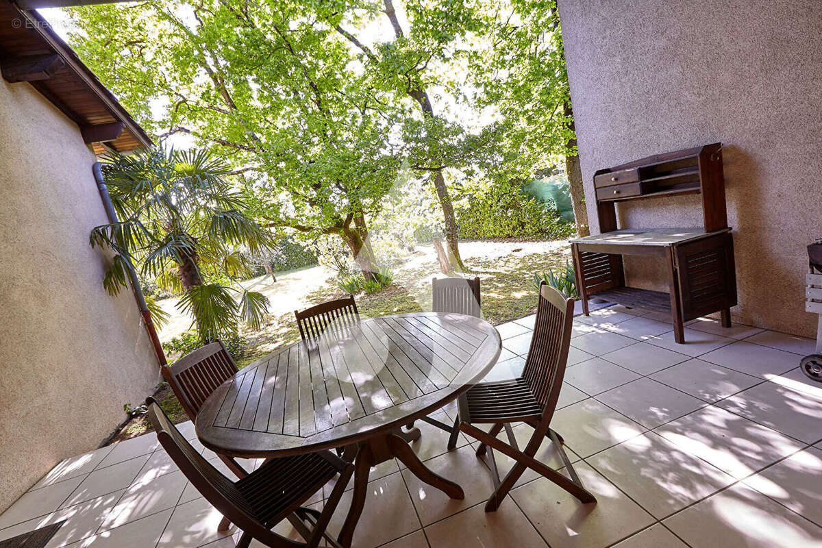 Maison à MONTMERLE-SUR-SAONE