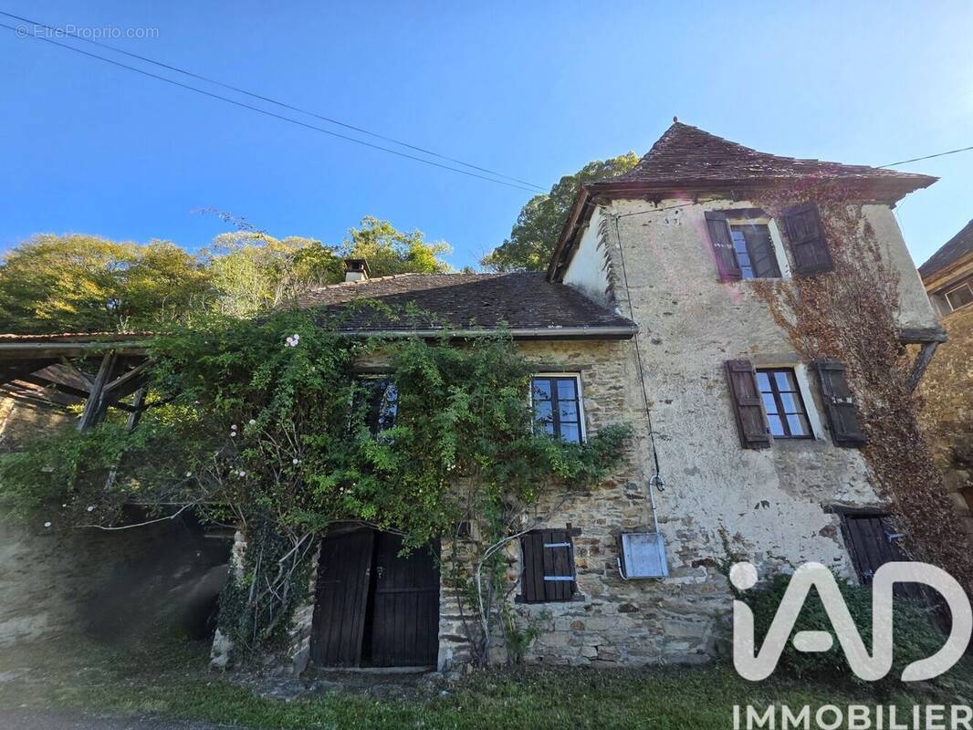 Photo 1 - Maison à GAGNAC-SUR-CERE
