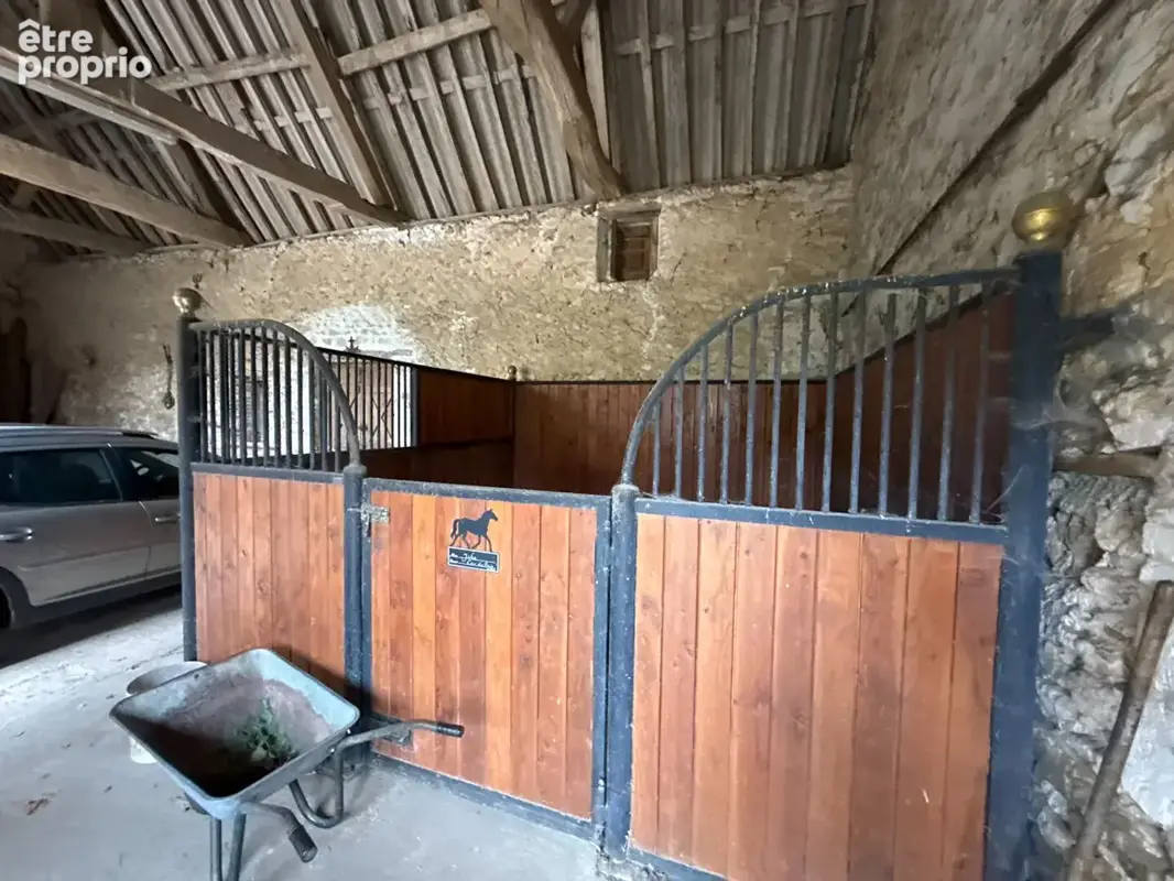 Demeure historique - ferme manoir sur 14000m² - photo 13