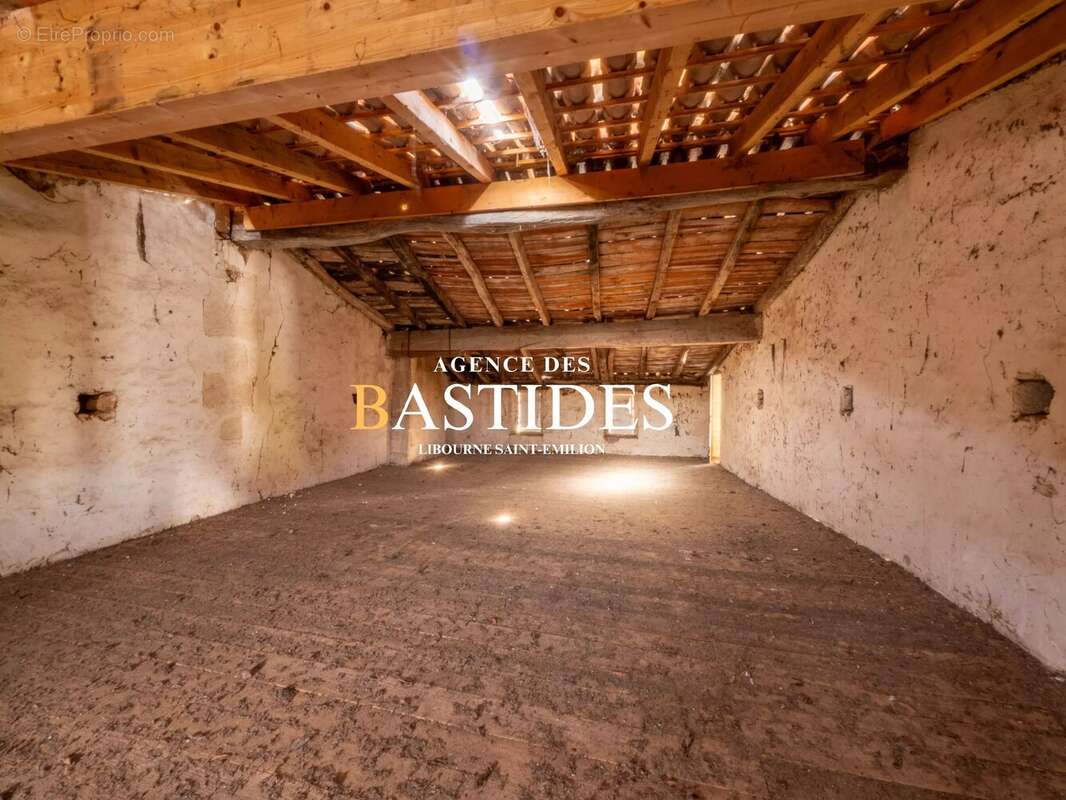 Maison à SAINT-GERMAIN-DU-PUCH