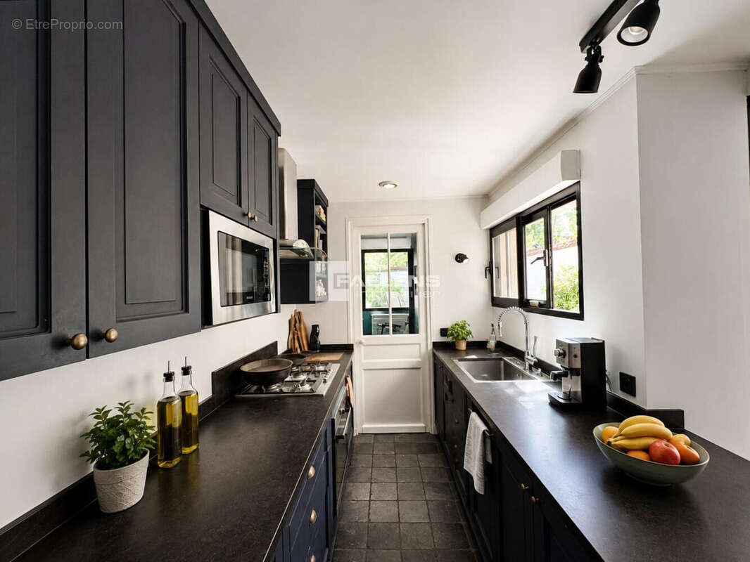 Maison 165 m² à Lille  - photo 7
