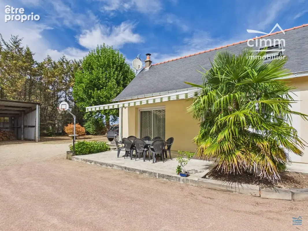 Maison 6 pièces 145 m² à vendre à Longue-Jumelles (49160) - photo 2