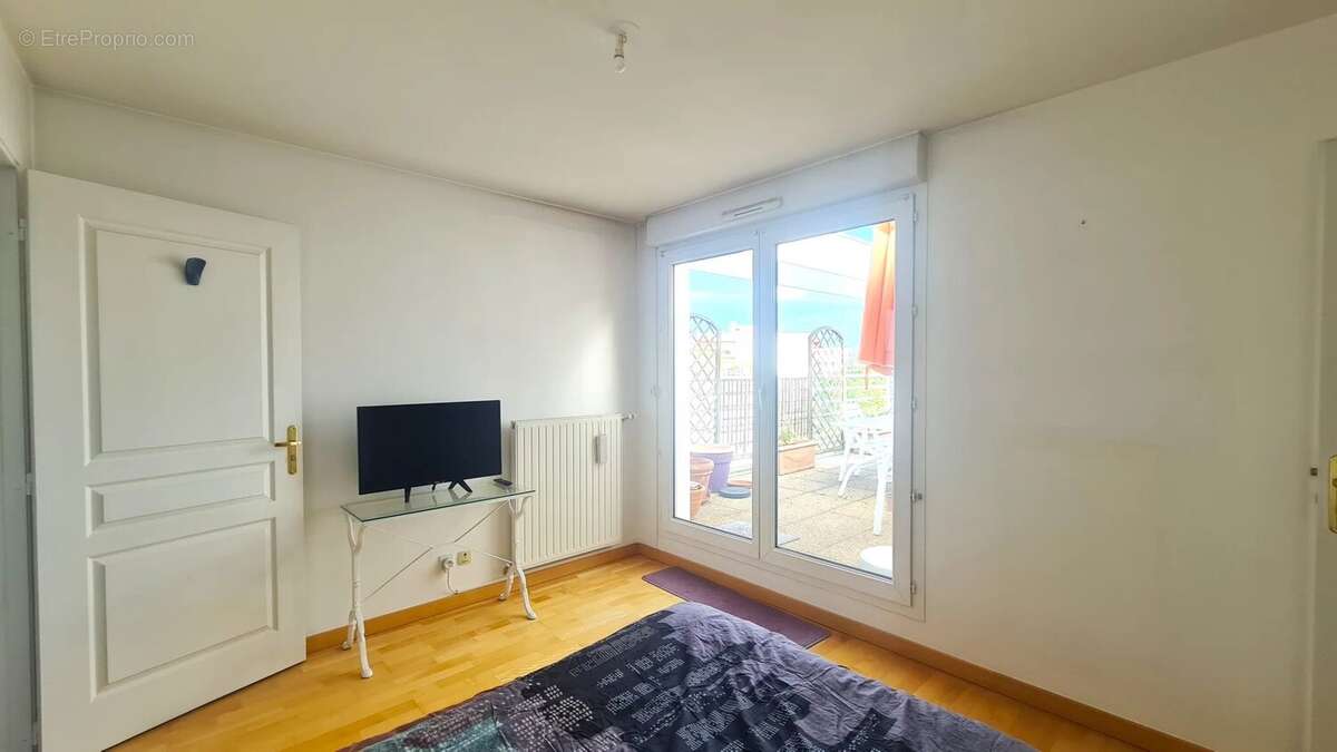 Echirolles- Appartement T4 de 93m2 au dernier étage - photo 10