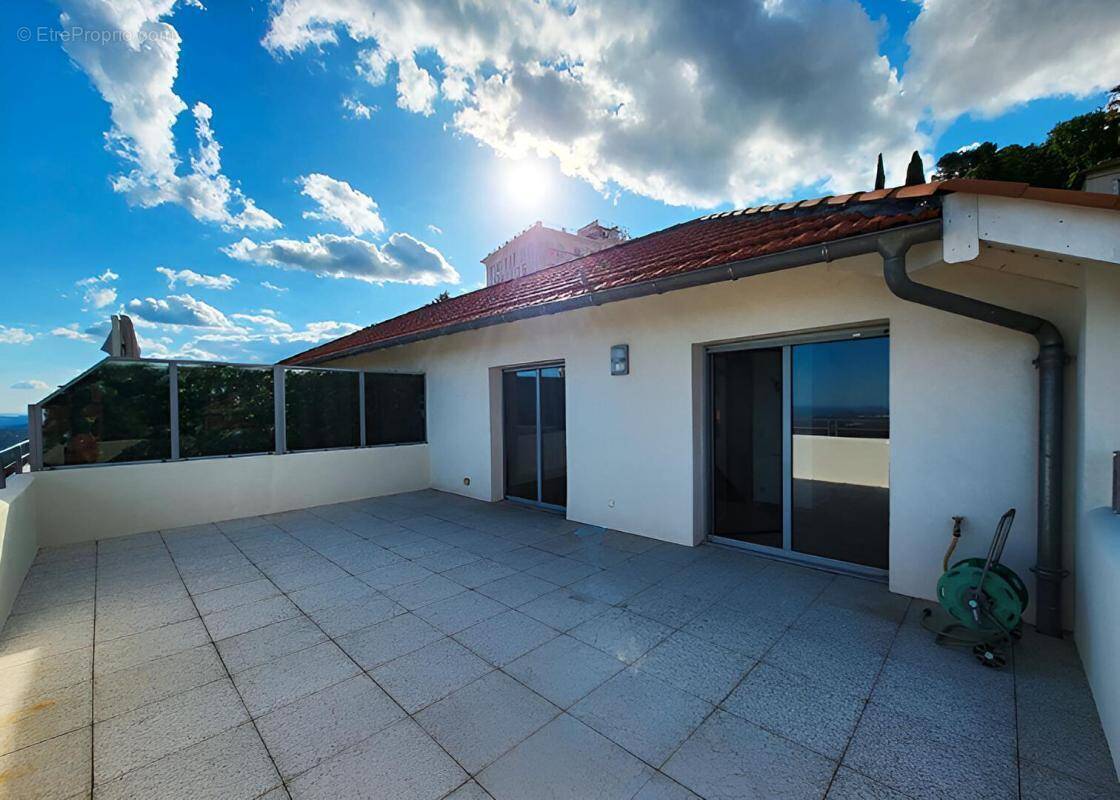 Appartement à GRASSE