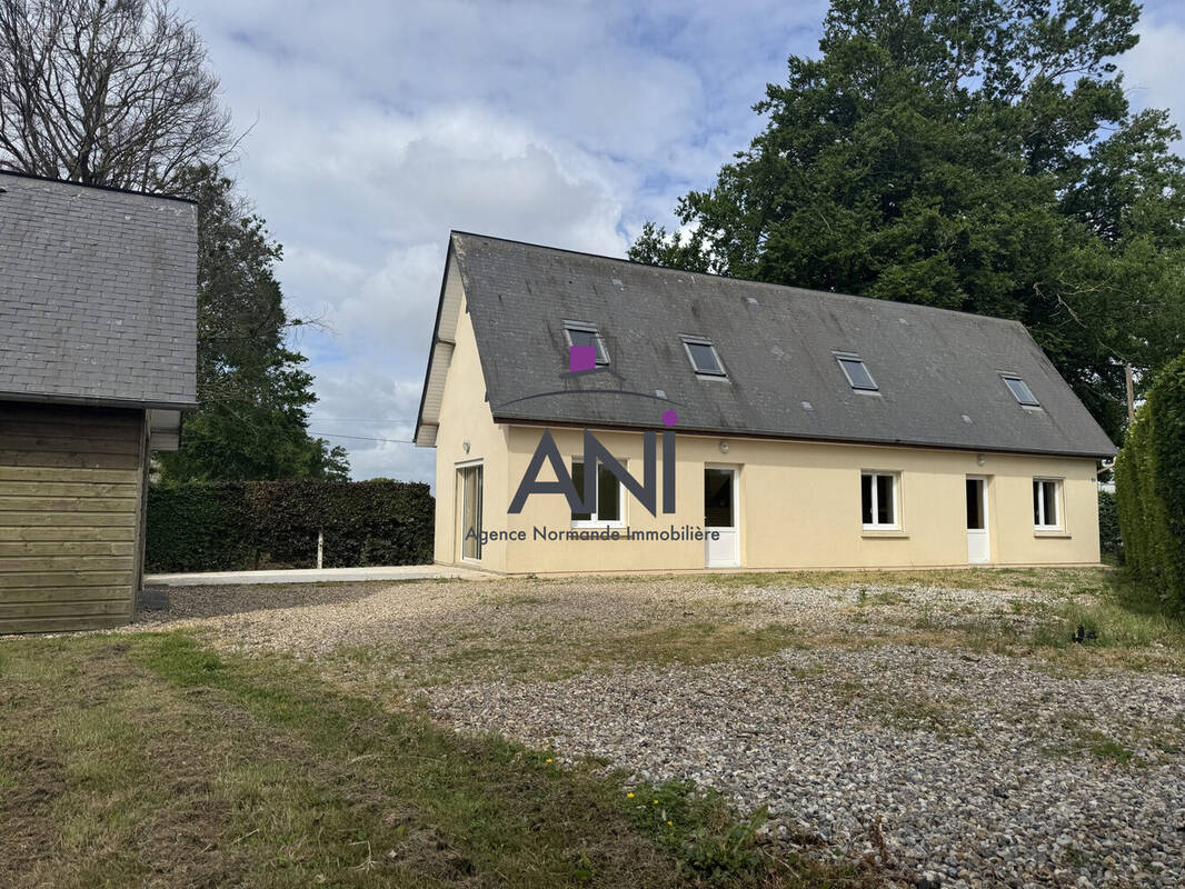 Maison à BACQUEVILLE-EN-CAUX