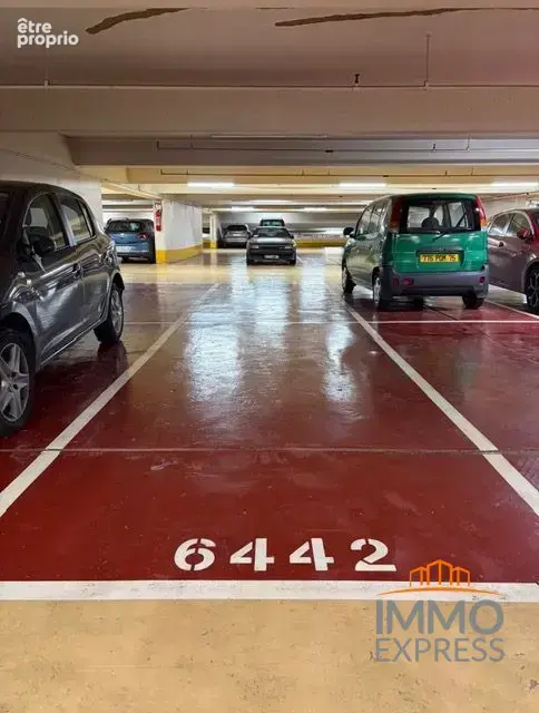 Parking à PARIS-13E