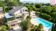 Maison à MEYLAN