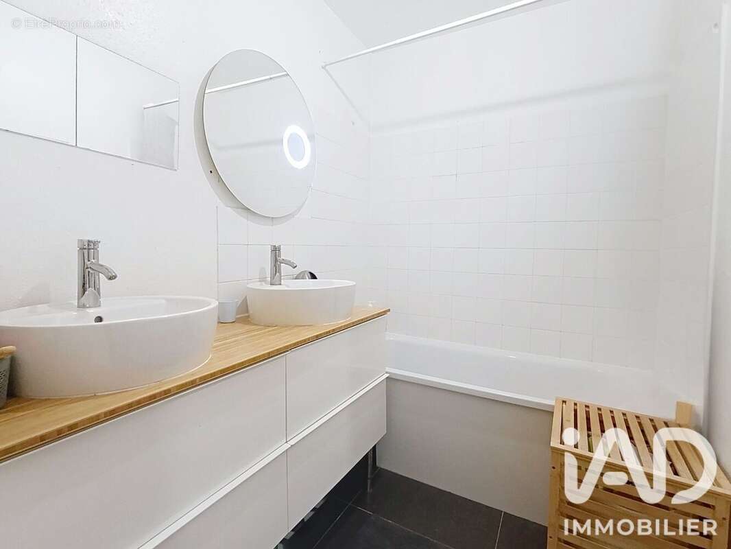 Photo 7 - Appartement à LE PLESSIS-TREVISE