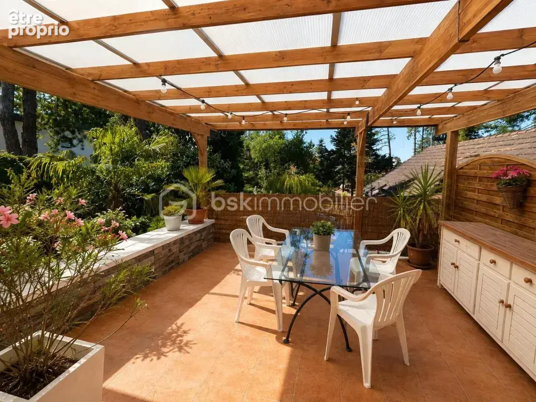 Stella-plage – deux maisons indépendantes sur une parcelle de 1 609 m² - photo 8