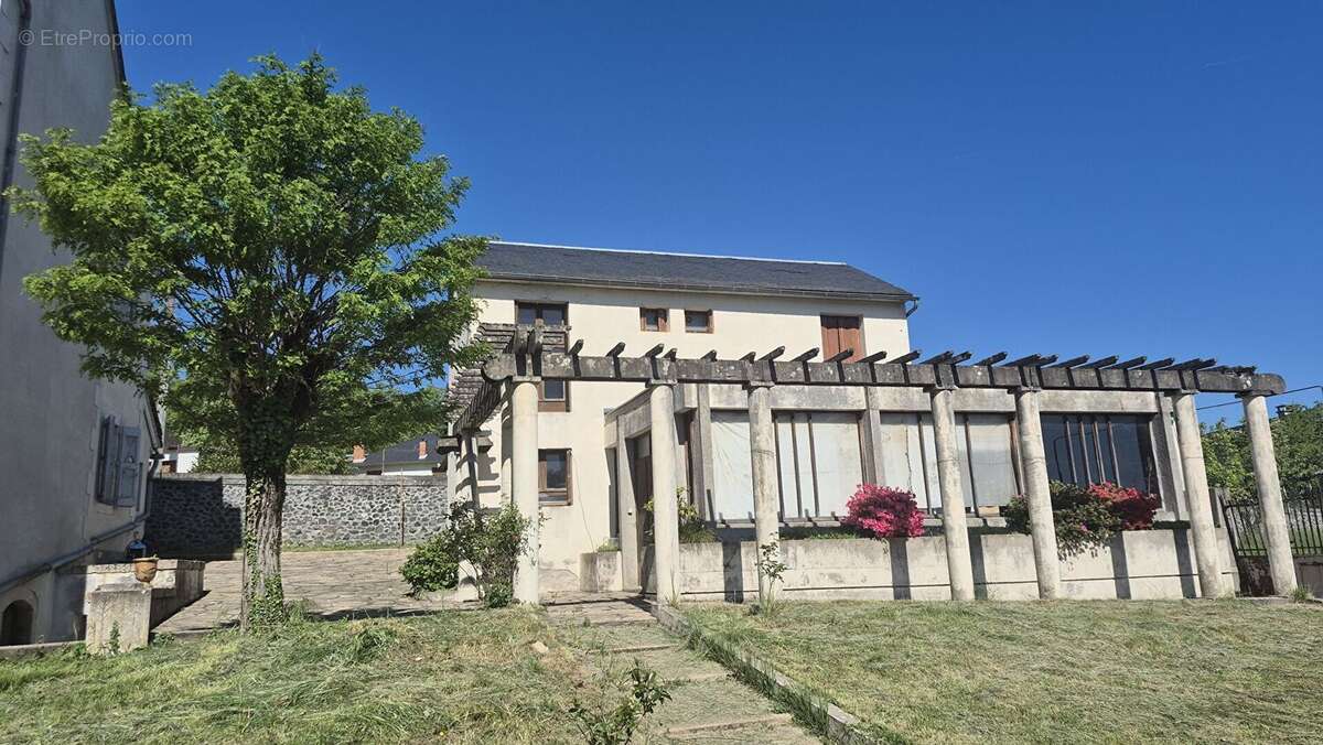 Maison à ESPALION