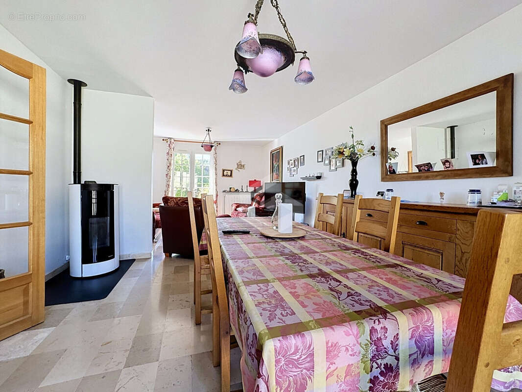 Maison 145 m² à Mercin-Et-Vaux  - photo 4