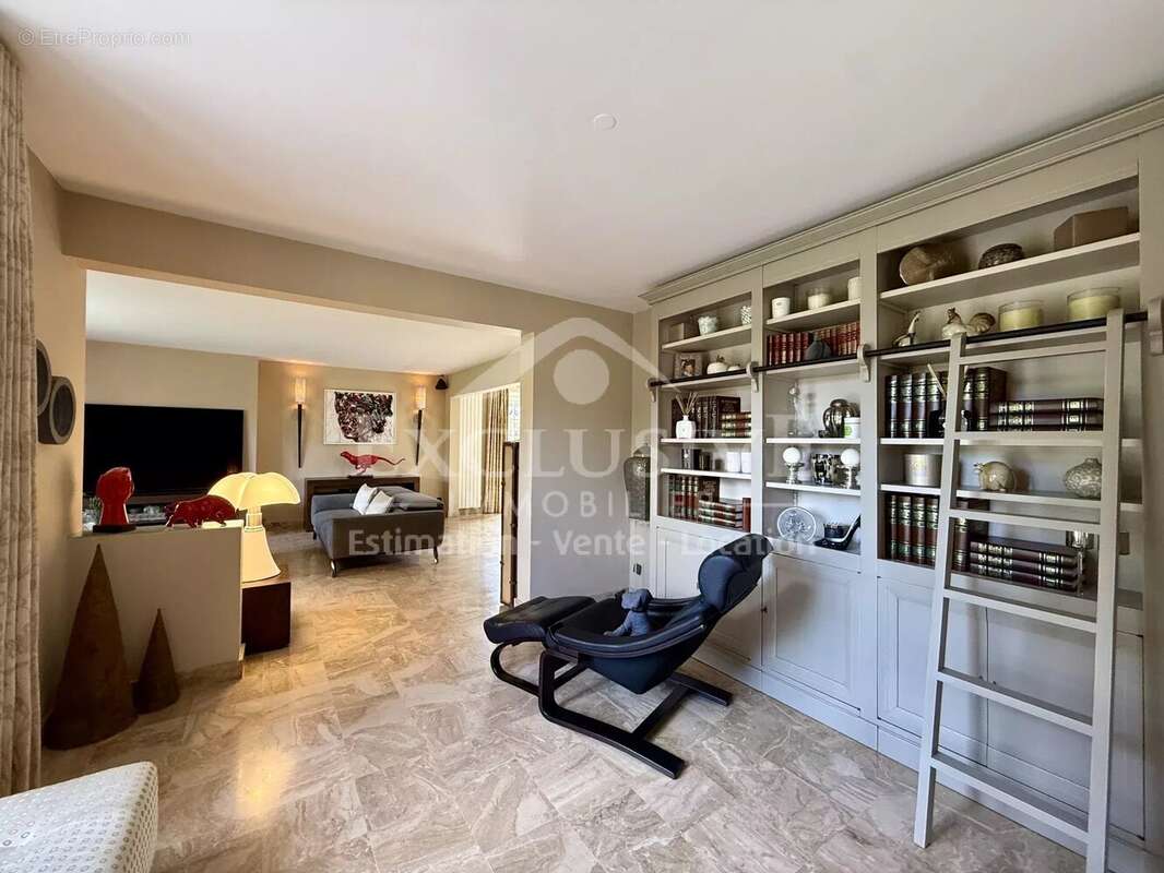 Maison à PONT-L'EVEQUE