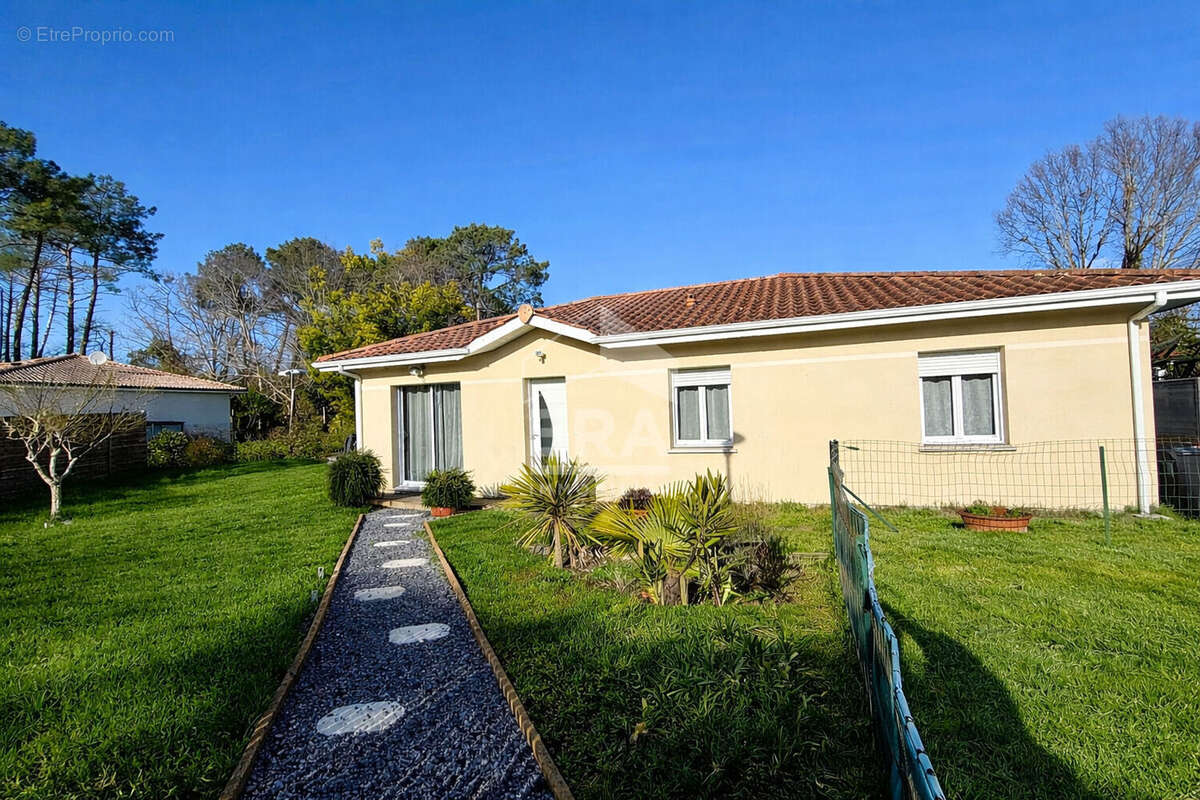 Maison  5 pièce(s)  33260 - photo 5