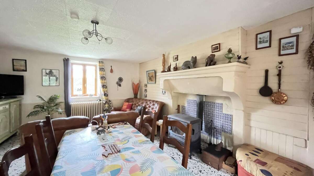 Maison à BRION