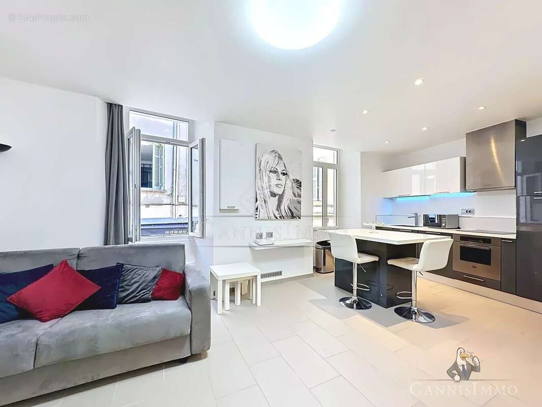 Appartement à CANNES