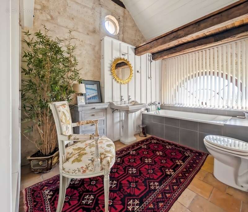 Maison à BEAUMONT-SUR-DEME