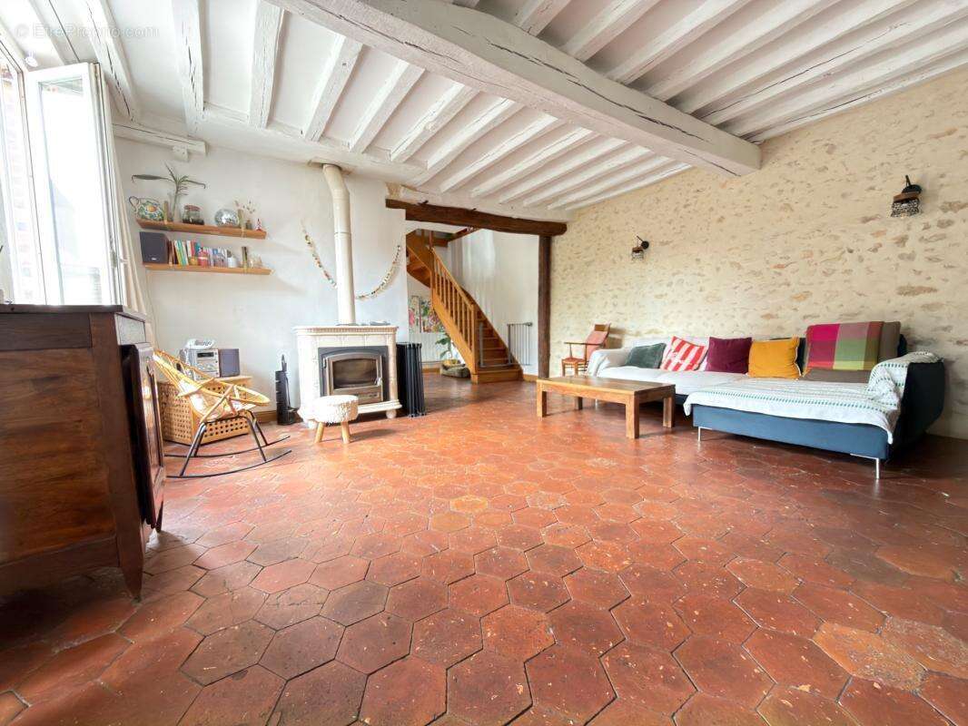Maison 6 pièces, 150 m2 - photo 2