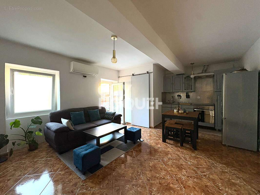 Coquet appartement de type T3 avec une belle terrasse de plus de 15 m² et une cave - photo 2