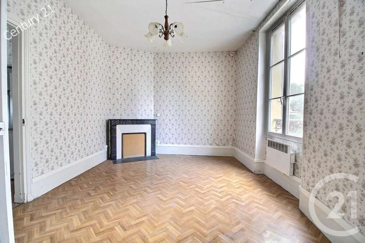 Appartement à LA FERTE-SOUS-JOUARRE