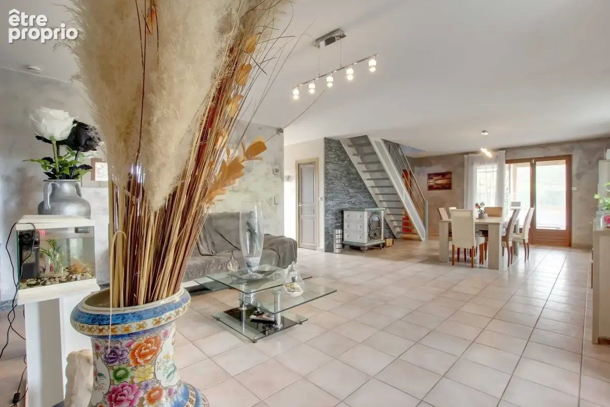 Maison 6 pièces 155m2 à Hauteville-Sur-Fier - photo 9