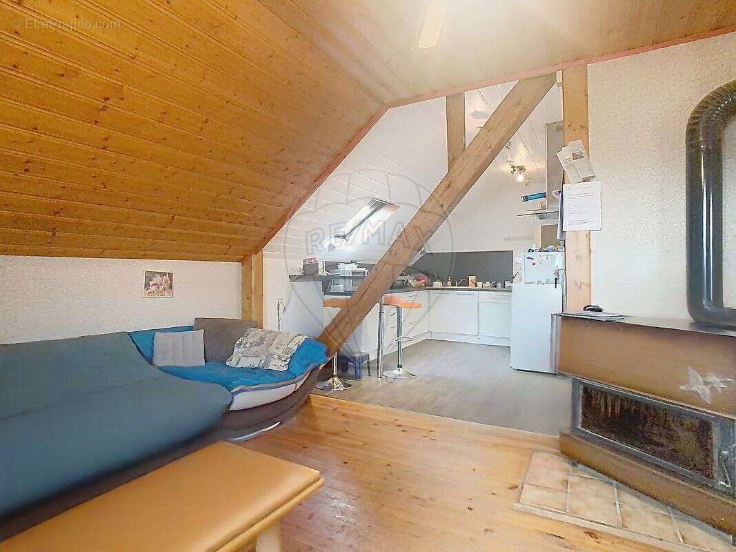 Maison à SAINTE-CROIX-EN-PLAINE
