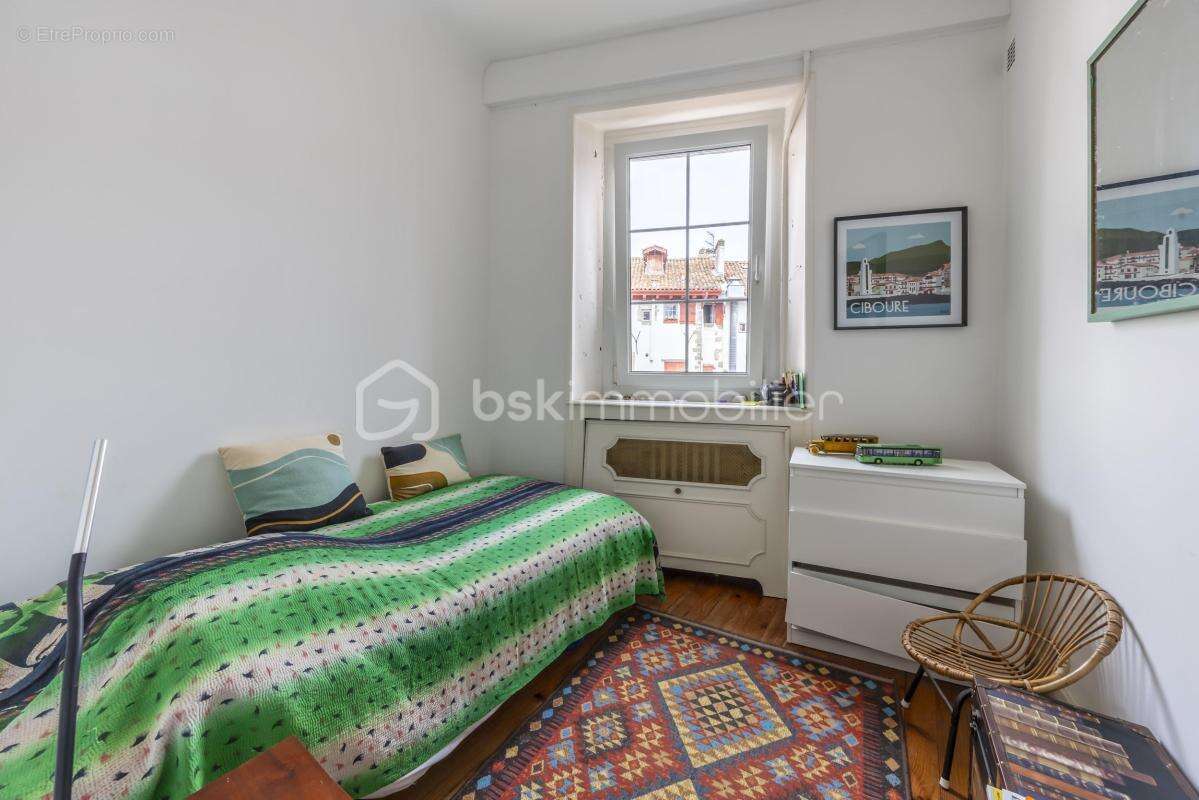 Appartement à CIBOURE