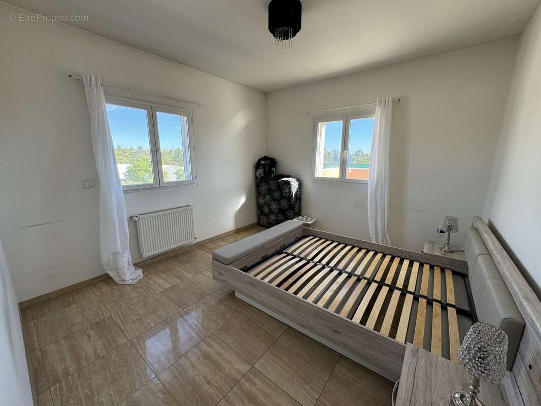 Commerce à SAINT-GEORGES-D&#039;ORQUES