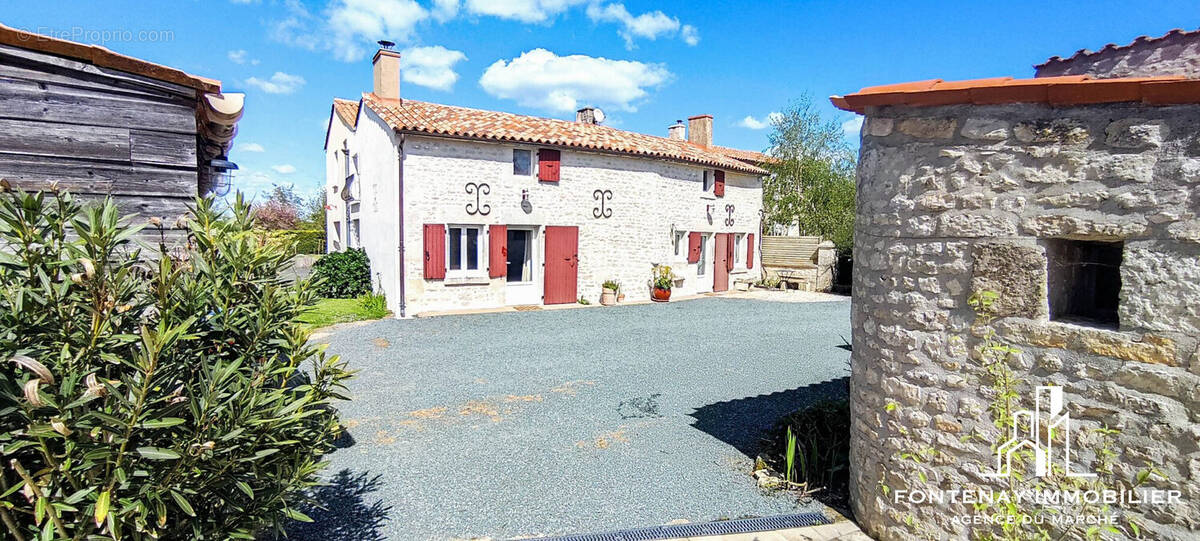 Maison à SAINT-PIERRE-LE-VIEUX