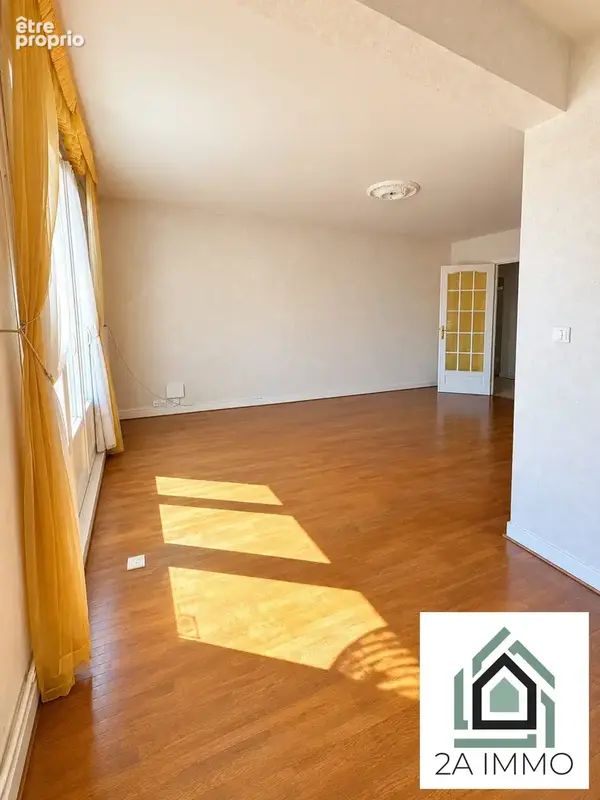 Appartement 4 pièces 91 m² à vendre à Clermont-Ferrand (63100) - photo 4