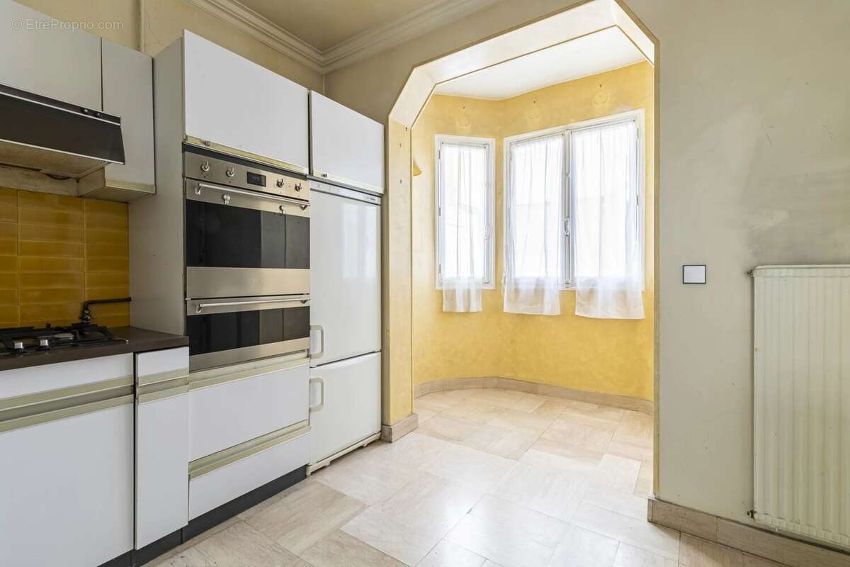 Appartement à PARIS-9E