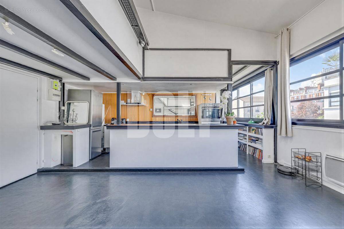 Appartement à IVRY-SUR-SEINE