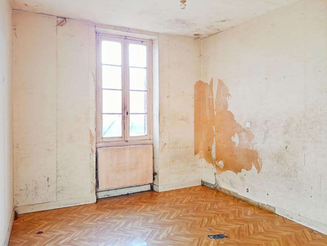 Maison à ARTHES