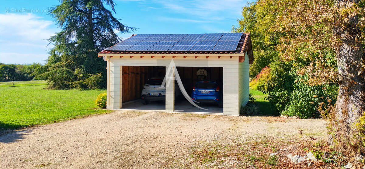 Maison à LACAPELLE-CABANAC