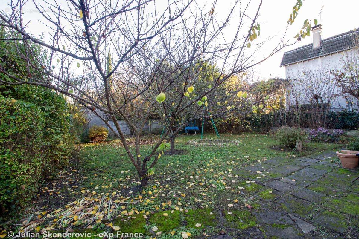 Maison à DEUIL-LA-BARRE