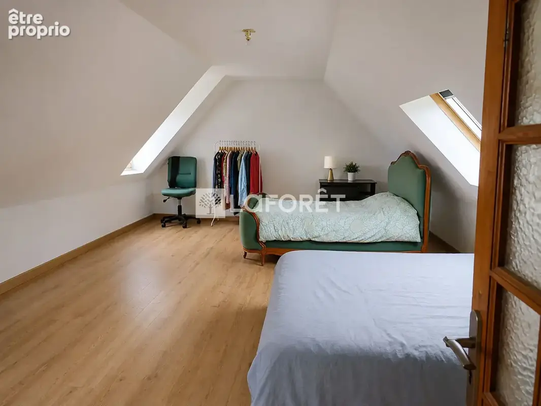 Maison Prat 6 pièce(s) 197 m2 - photo 11