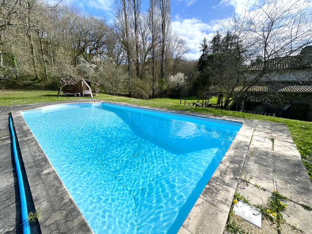 Maison à CASTELNAU-MAGNOAC