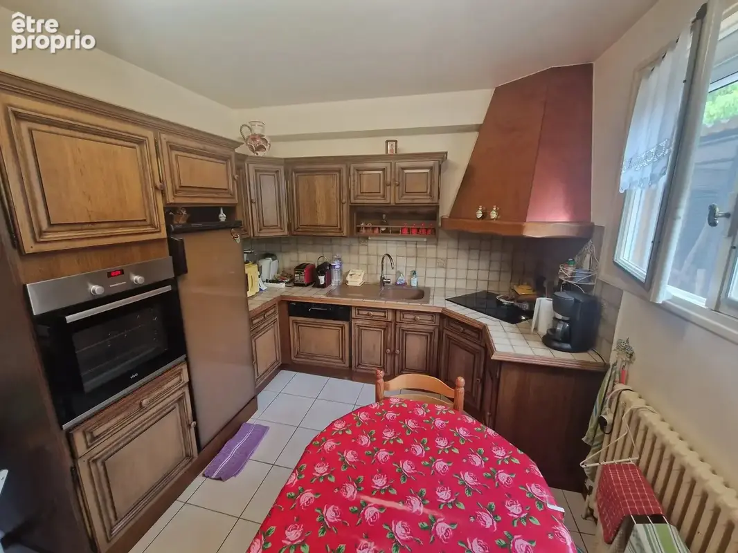 Villa Familiale avec appartement, grand garage et terrain plat - photo 11