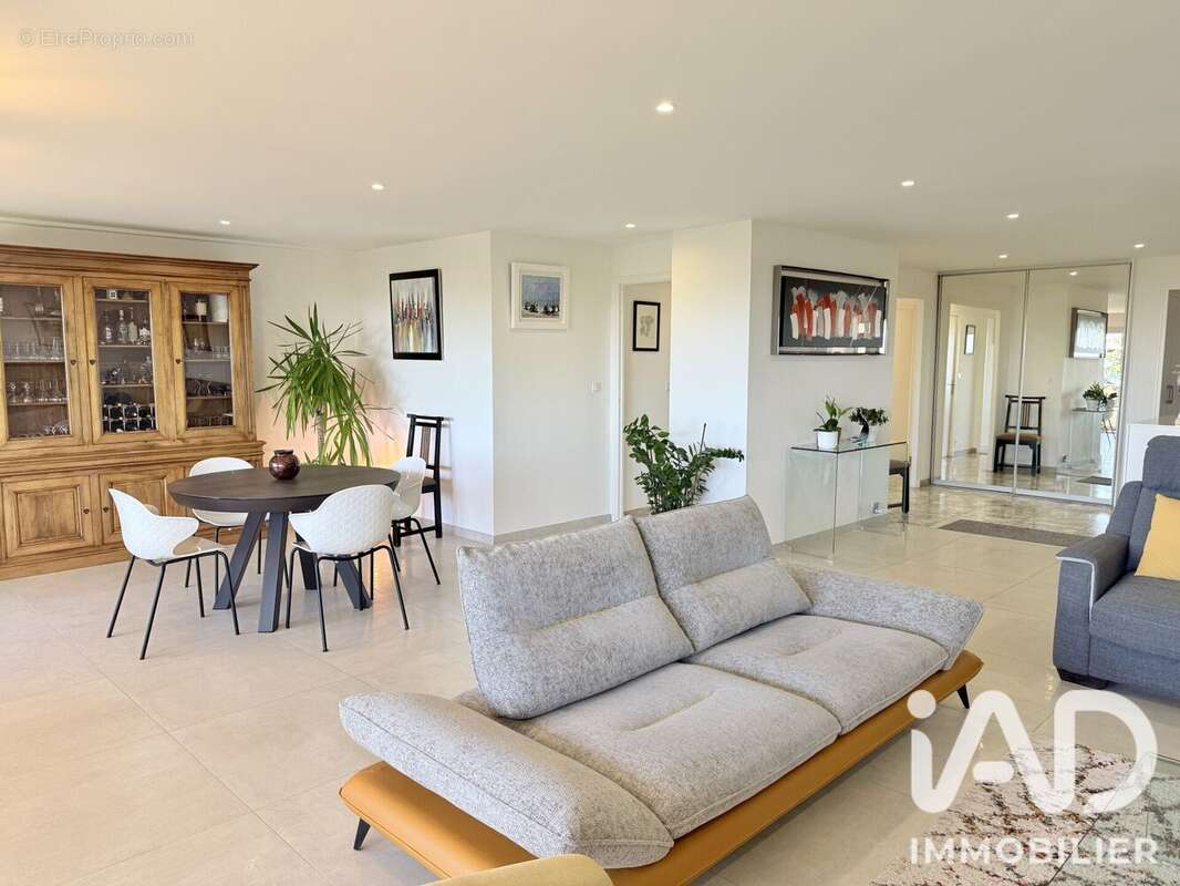 Appartement 116 m² à Toulon  - photo 4