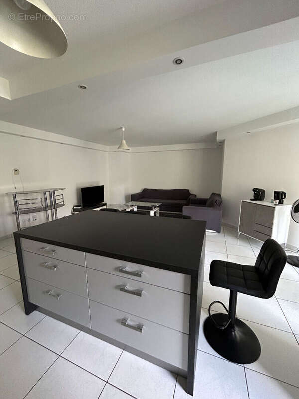 Appartement à TASSIN-LA-DEMI-LUNE