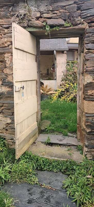 Demeure de caractère du XVIII siècle avec jardin - photo 18