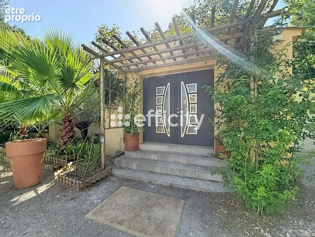 Maison 160 m² à Frejus  - photo 3