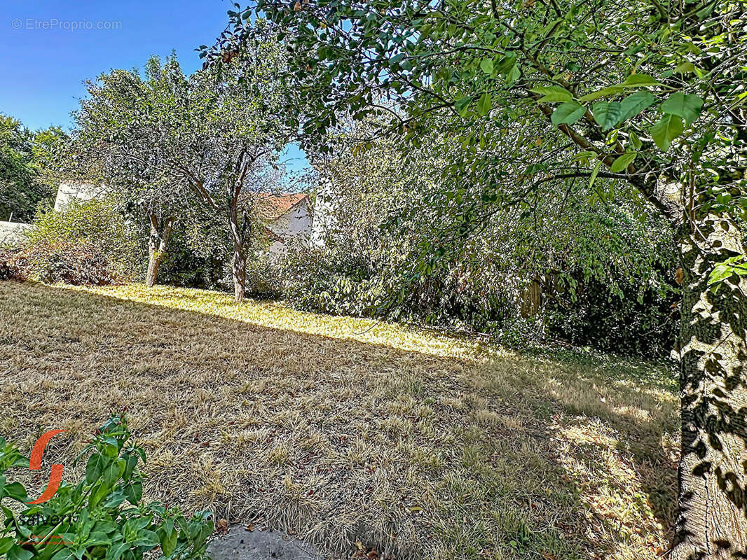 A vendre Maison 4 chambres, jardin, classée D - photo 18