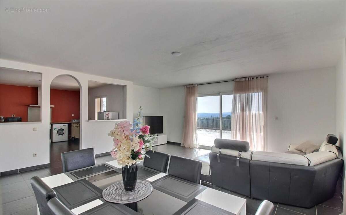 Maison à MALEMORT-SUR-CORREZE