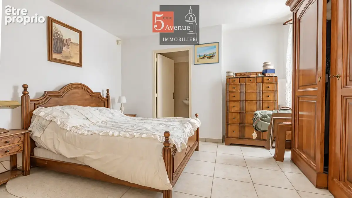 Maison avec cour et 3 chambres à vendre à Chantilly centre ville - photo 5