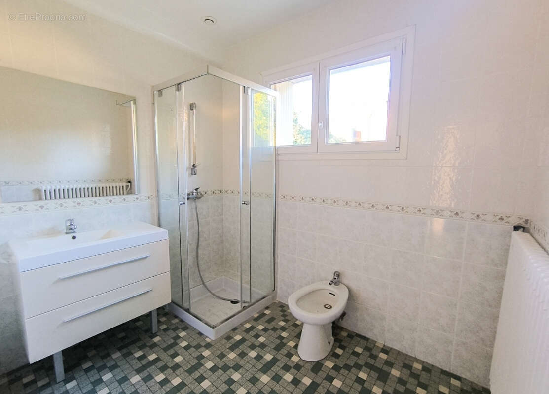 Maison à CHEZY-SUR-MARNE