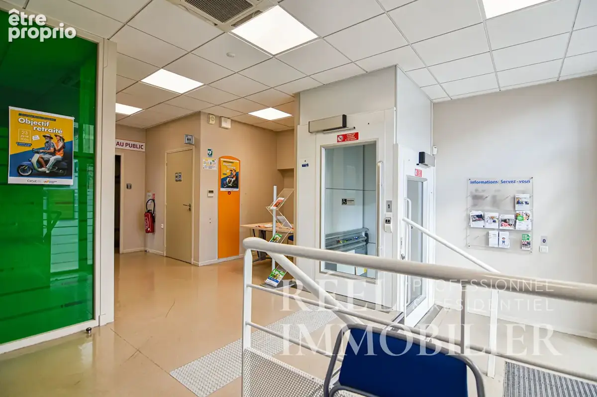 Immeuble de bureaux loué - Investissement locatif en coeur de ville d'Auch - photo 4