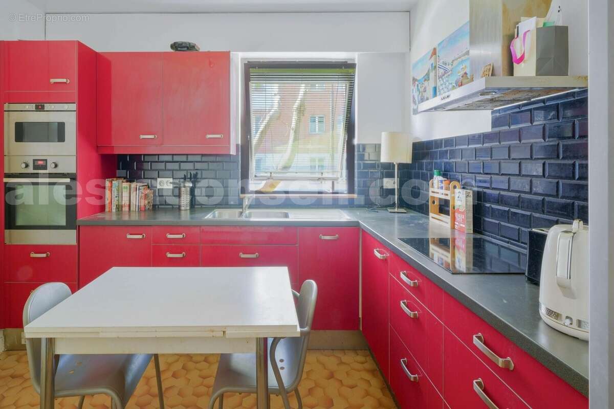 fria3-erni-cuis - Appartement à PARIS-14E