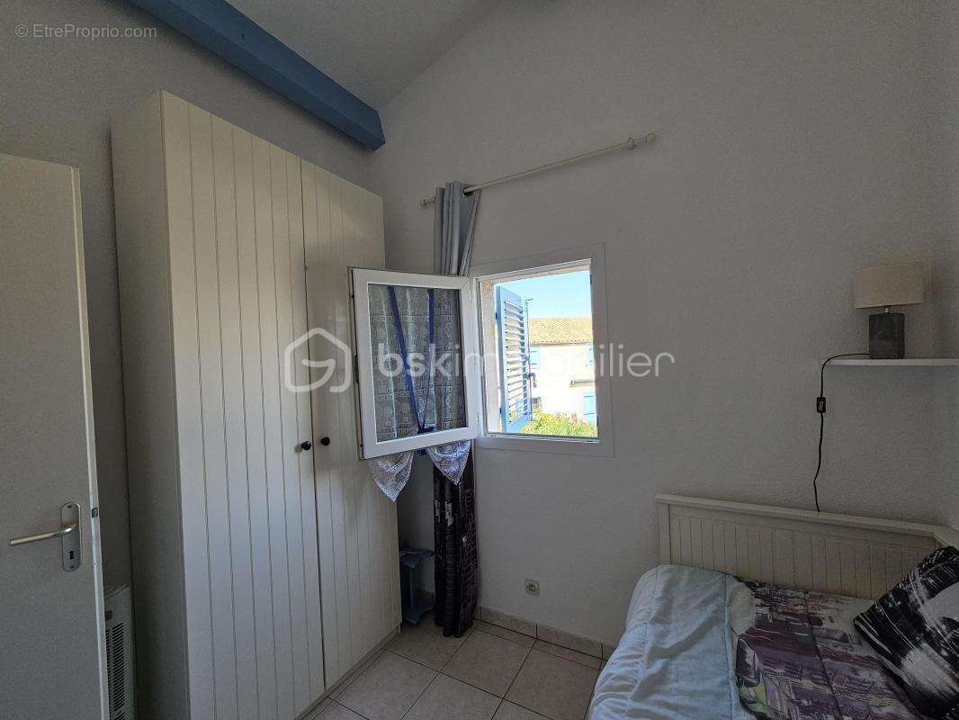 Maison en R+1 de 34 m2 environ avec jardin privatif de 57 m2 et stationnement - photo 8