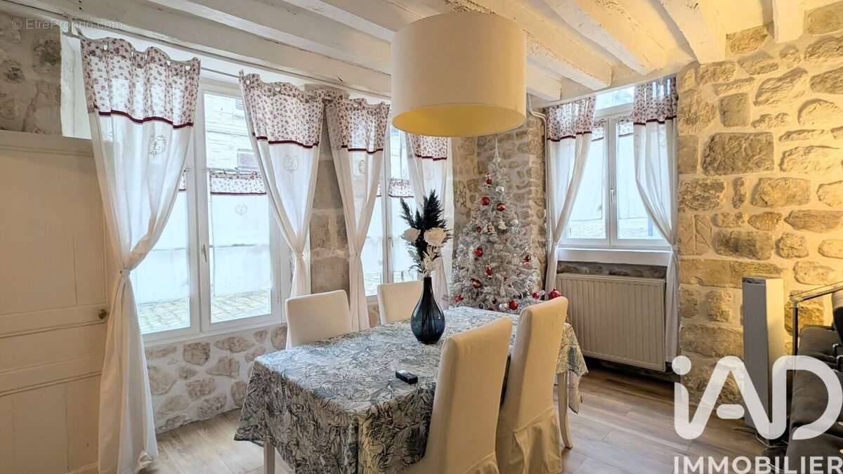 Photo 2 - Maison à LA FERTE-MILON