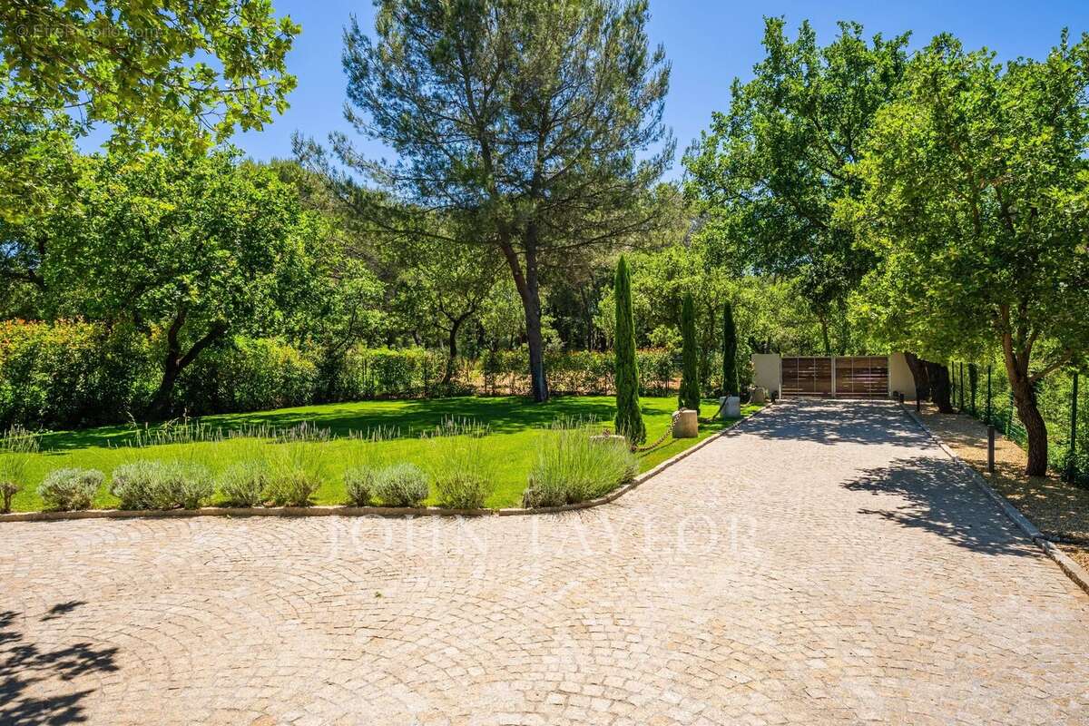 Maison à AIX-EN-PROVENCE